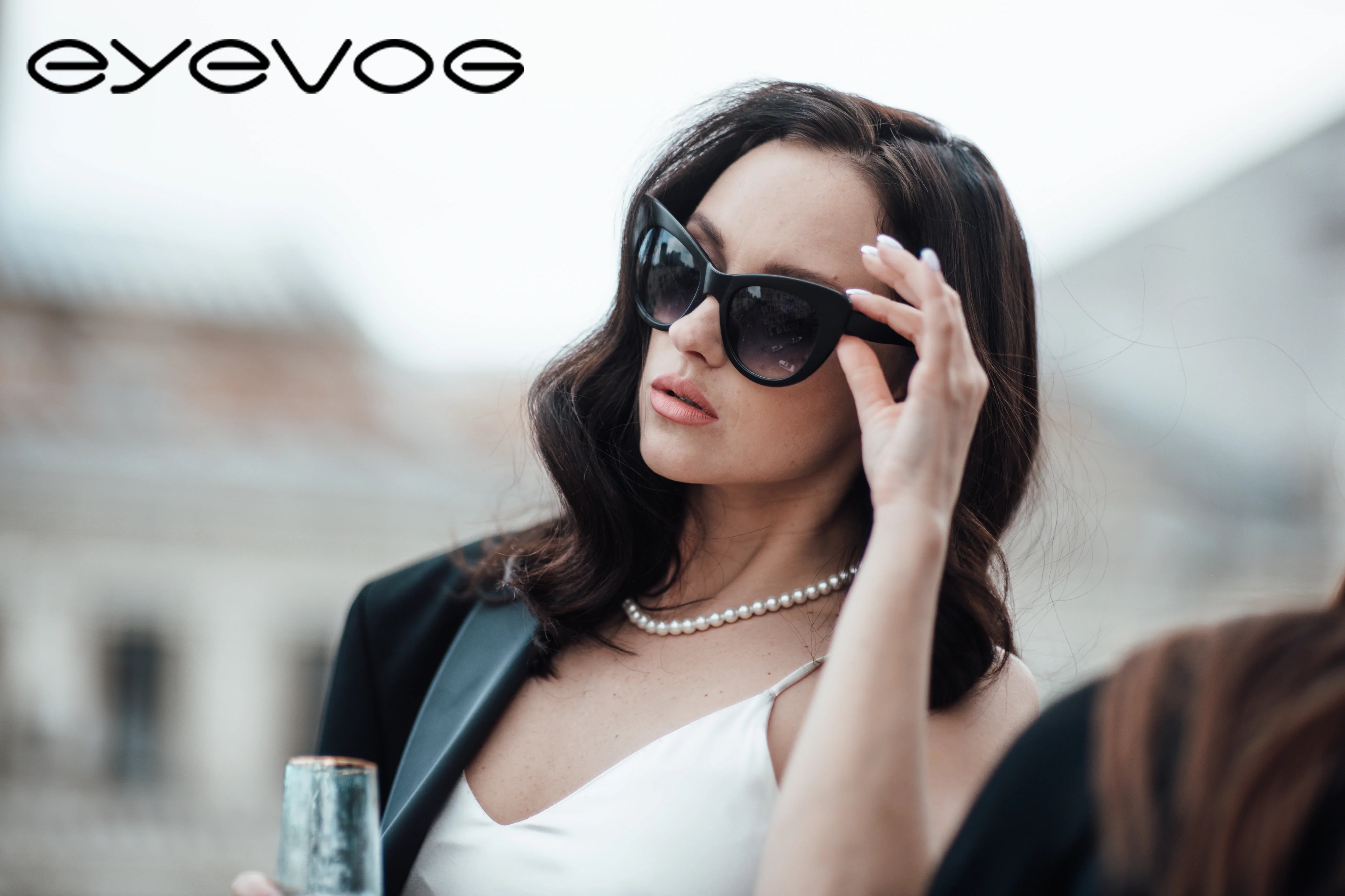 Laddies sunglasses in Saudi Arabia