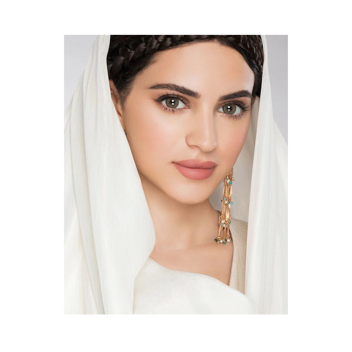 Lens Me Olivine Contact Lenses