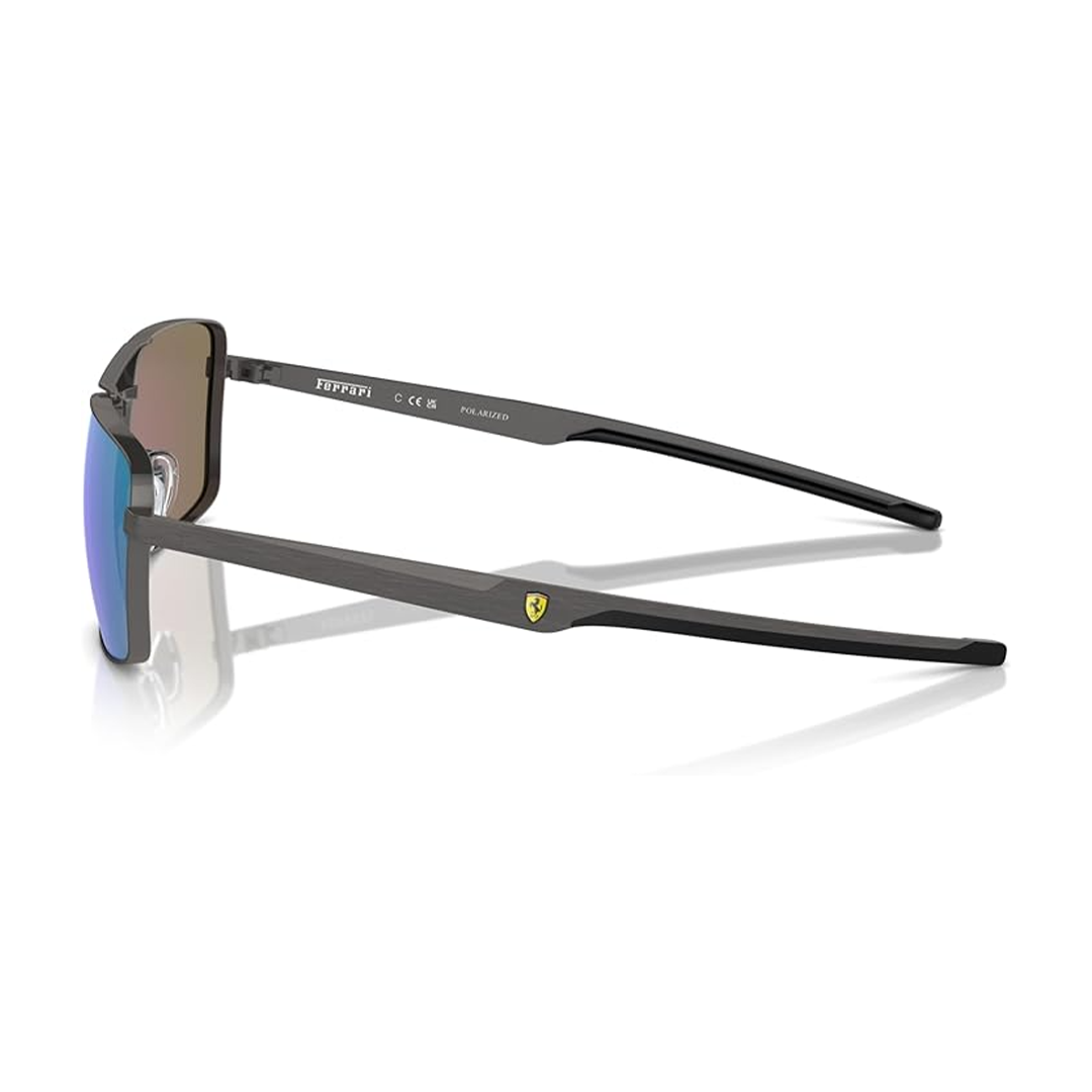Ferrari Scuderia man sunglasses
