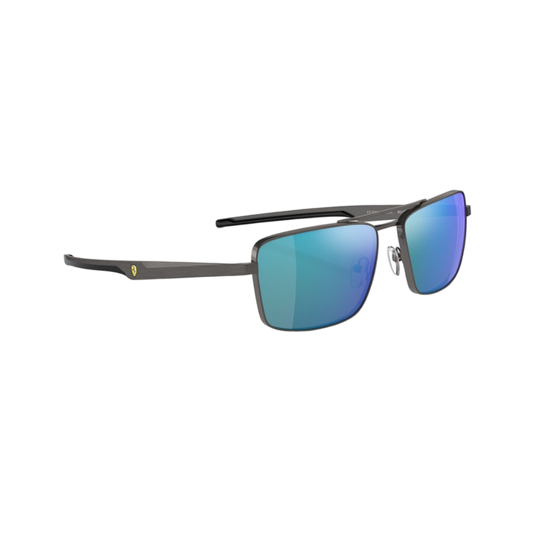 Ferrari Scuderia man sunglasses