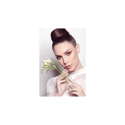 Diva Latte Contact Lens